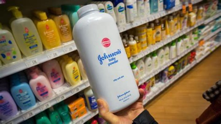 What is the Johnson & Johnson talcum powder cancer case, how much do they have to pay and what has happened to the share price?