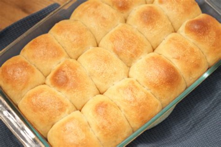 What makes Hawaiian bread different?