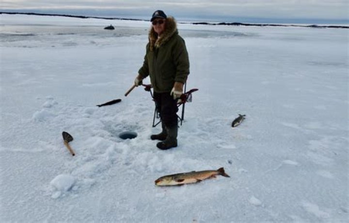 What to keep in mind while ice fishing in Iowa