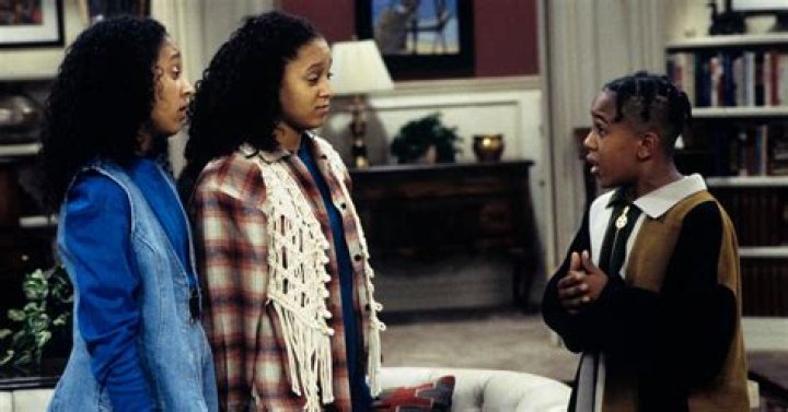 Whatever Happened To Roger From 'Sister, Sister'? Marques Houston Is One Good Looking Triple Threat