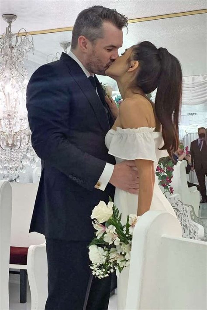 When Did Jim Jefferies and His Wife Tasie Lawrence Get Married?