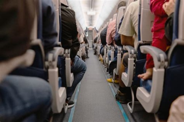 Where Is The Best Place To Sit On A Plane For Motion Sickness? Picking One Of These Seats Can Help You Fly More Comfortably