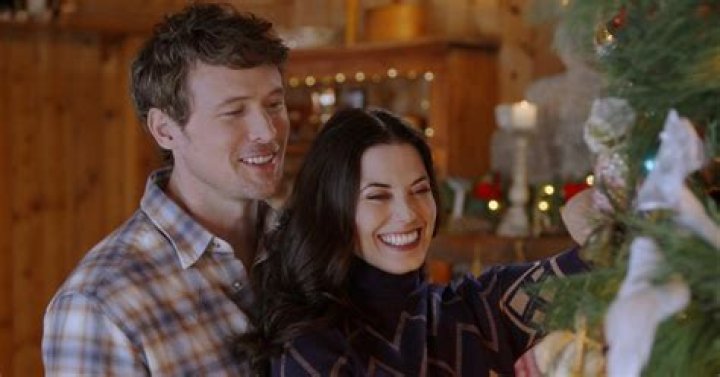 Where Was Hallmark’s The Sweetest Christmas Filmed? Who is in the Cast?