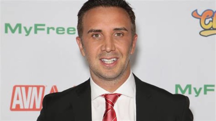 Who is Brazzers porn star Keiran Lee? Adult male actor whose penis is insured for a million dollars