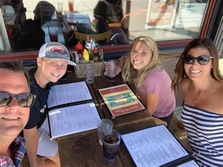 Who Is Cherish Fitterer, Scott Fitterer Wife? Married Life & Kids