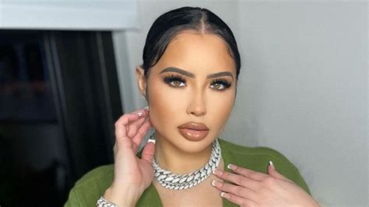 Who is Dream Paige? Here’s all we know about Anthony Edwards' Onlyfans model sidechick Paige Jordae so far