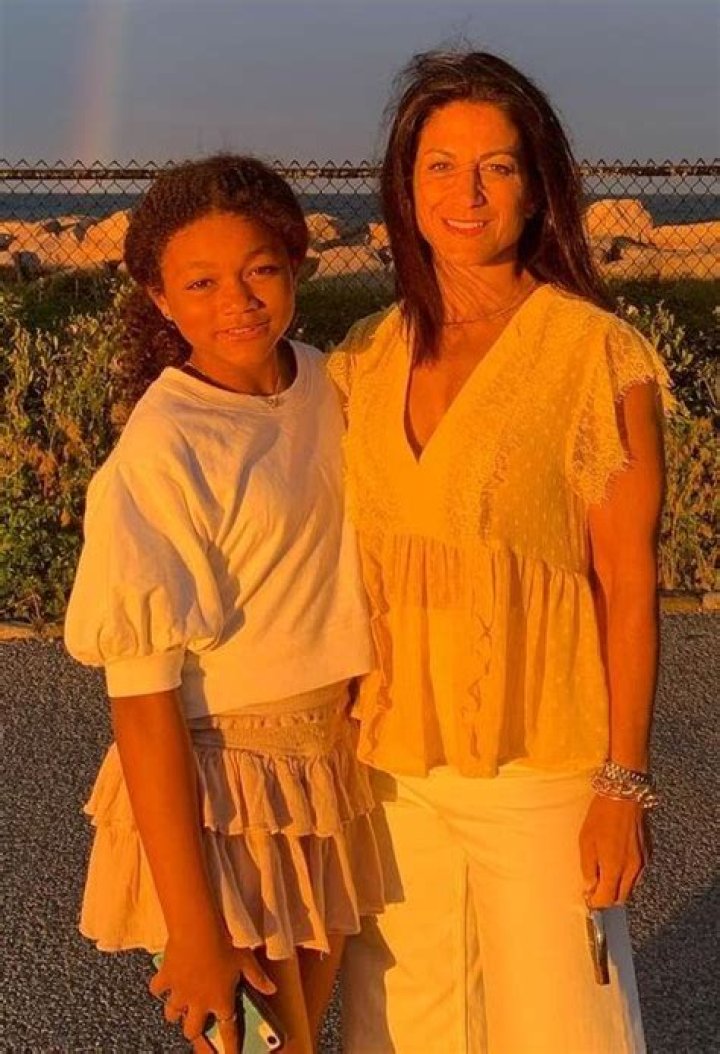 Who Is Erika Carter? Married Life And Kids