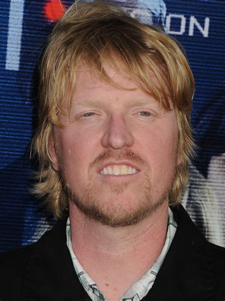 Who is Jake Busey from “Stranger Things”? Net Worth, Height, Bio