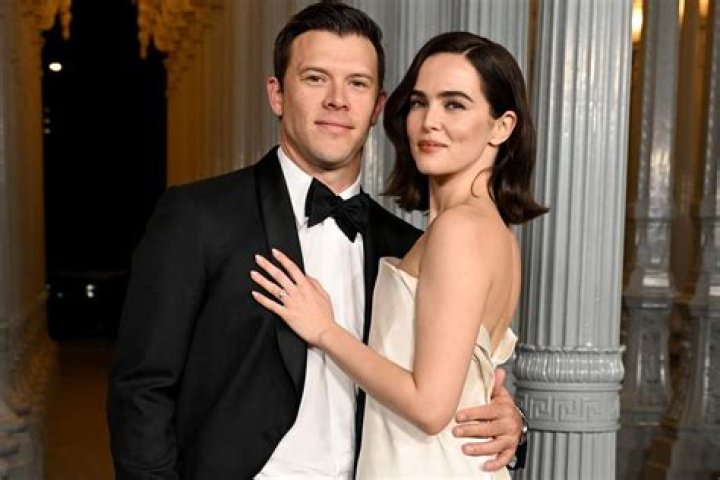 Who Is Jimmy Tatro, The Guy Zoey Deutch Is Dating?