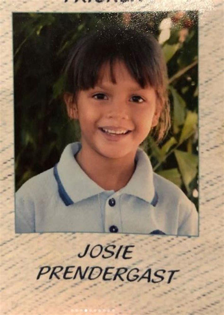Who Is Josie Prendergast? The Viral Surfer Age & Instagram