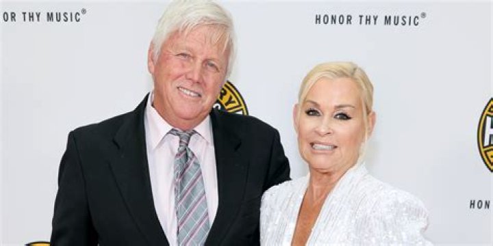 Who is Lorrie Puckett Dating? | Relationships Boyfriend Husband