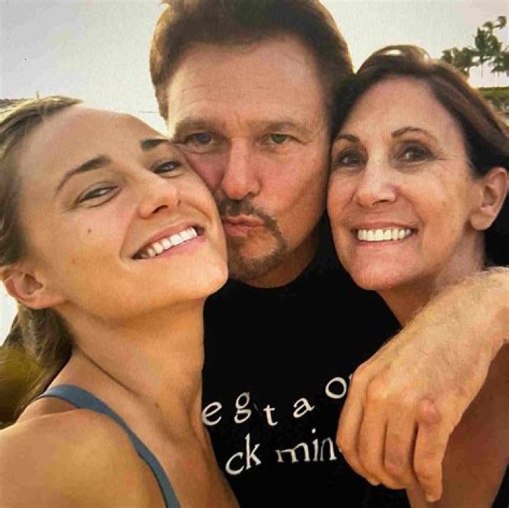 Who is Lynne Allmendinger Dating? | Relationships Boyfriend Husband