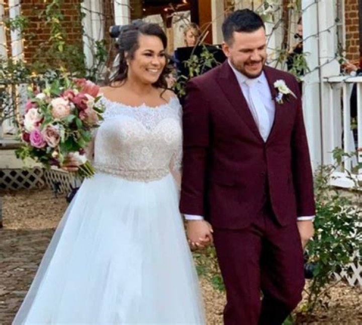 Who Is Paige Hartman (Kyle Schwarber Wife)? A Look into Their Married Life, Children, Net worth