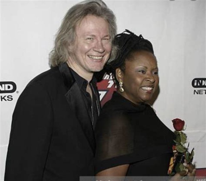 Who is Robin Quivers Dating? | Relationships Boyfriend Husband