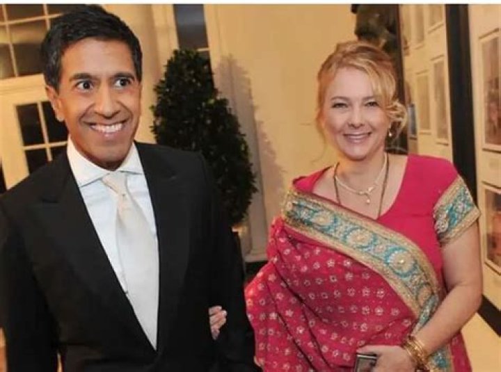 Who is Sanjay Gupta's wife? Rebecca Olson Gupta's Wiki