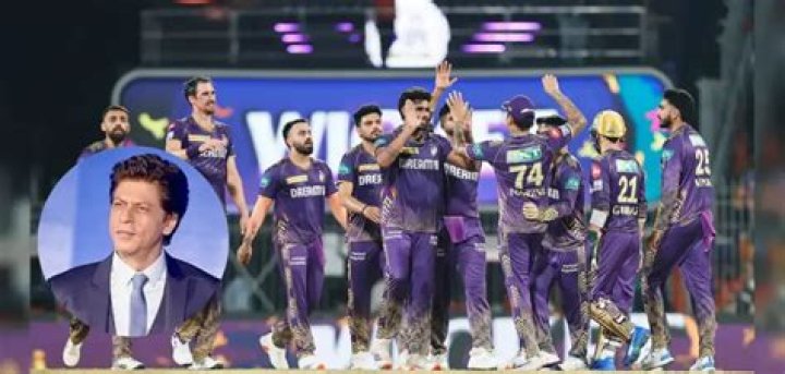 Who is the owner of Kolkata Knight Riders?