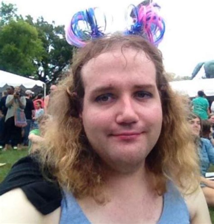 Wiki and Age of Cole Smithey, Chris Chan Brother Explored