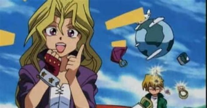 Yu-Gi-Oh Cosplay Readies Mai Valentine to Duel